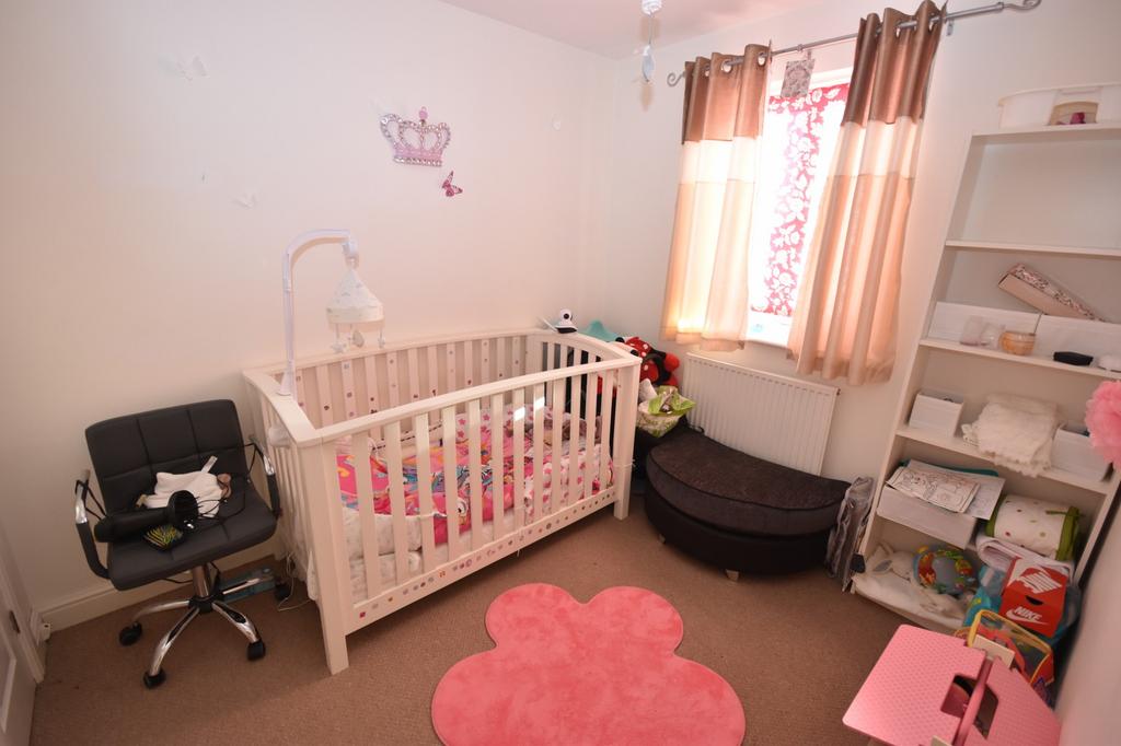Bedroom 2 (Main)
