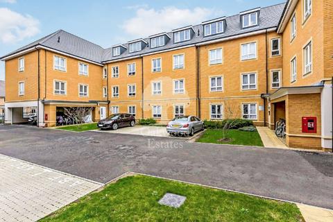 undefined, Kenyon Way, Langley SL3