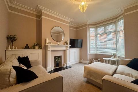 3 bedroom end of terrace house for sale, Clifford Street, Wigston, LE18