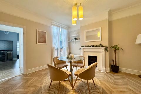 3 bedroom end of terrace house for sale, Clifford Street, Wigston, LE18
