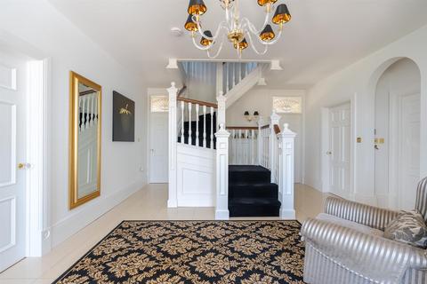 undefined, Bath Road, Saltford, Bristol
