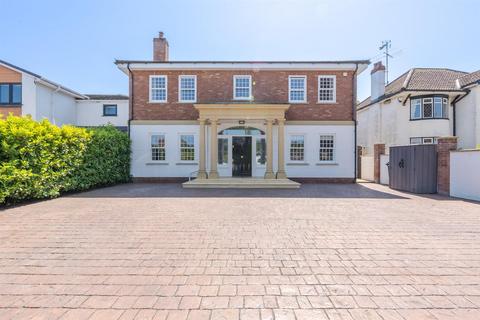 undefined, Bath Road, Saltford, Bristol
