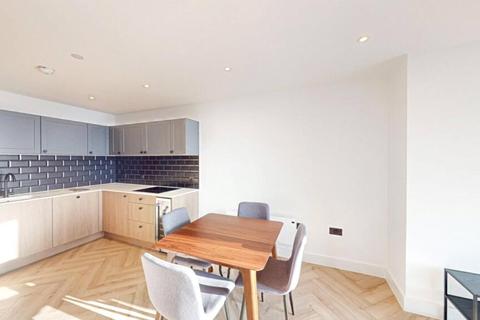 1 bedroom apartment to rent, Newington Causeway, London, SE17