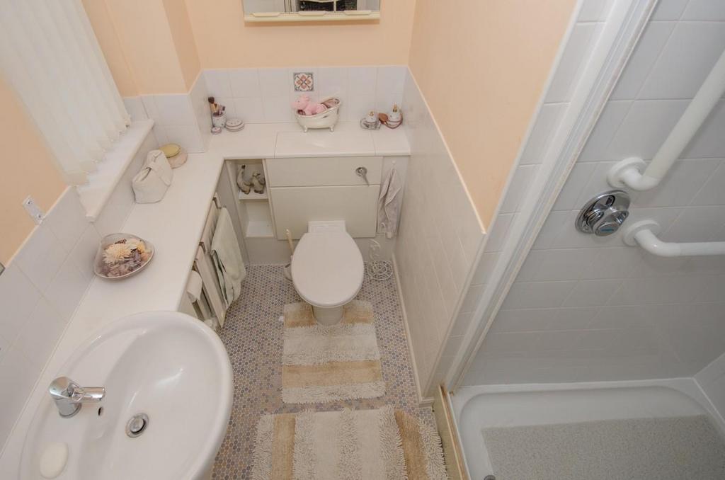 Ensuite.jpg
