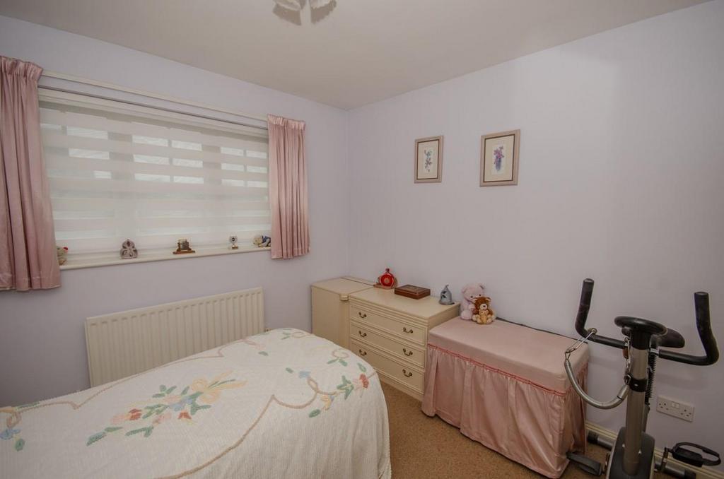 Bedroom 2.jpg
