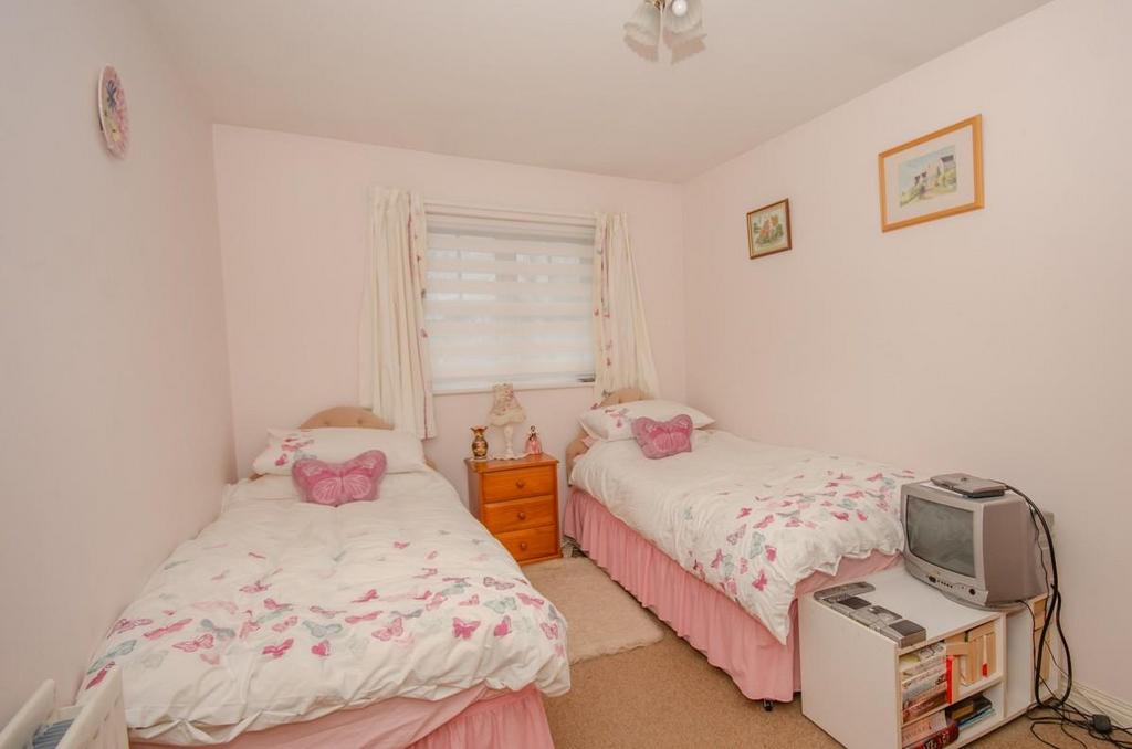 Bedroom 3.jpg