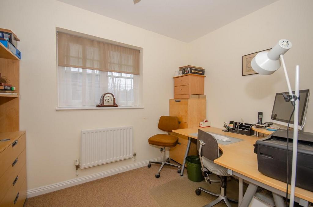 Bedroom 4.jpg