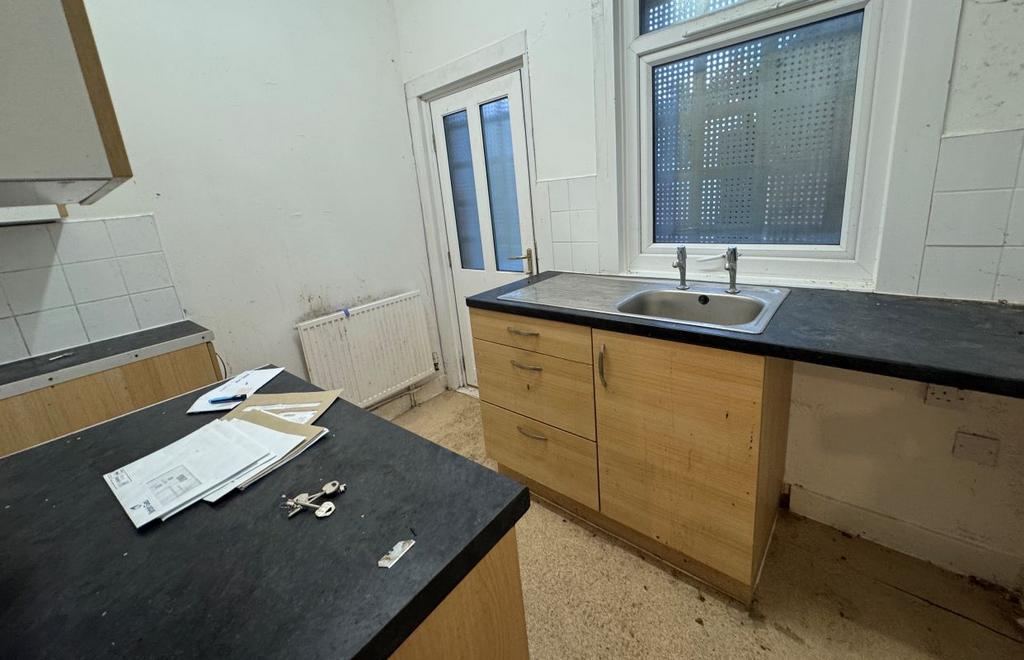 G/F - kitchen