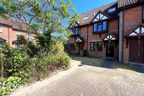 1 bedroom maisonette for sale, Guernsey Close, Guildford