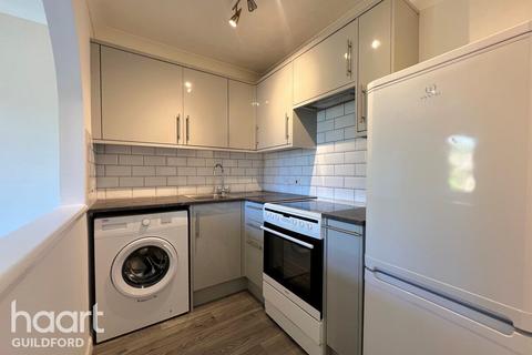1 bedroom maisonette for sale, Guernsey Close, Guildford
