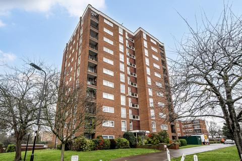 Green Vale, Ealing, London