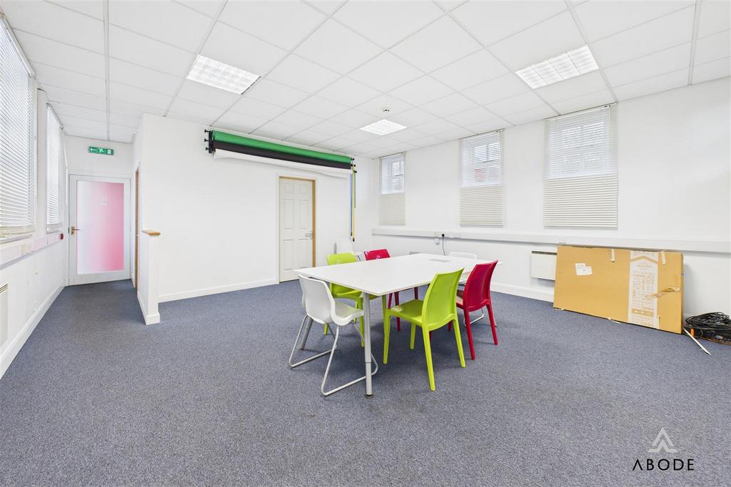 CAM02544 G0-PR0337-STILL016.jpg