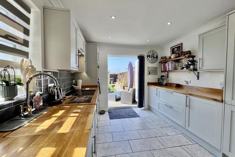 2 bedroom house for sale, Lawford Lane, Writtle, Chelmsford