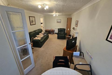 2 bedroom apartment for sale, Mclay Court, St. Fagans Road, Fairwater, Cardiff