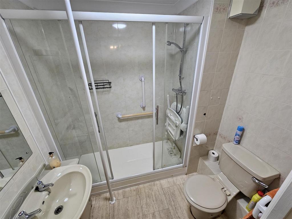Shower Room W.C.