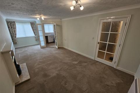 2 bedroom apartment for sale, Mclay Court, St. Fagans Road, Fairwater, Cardiff