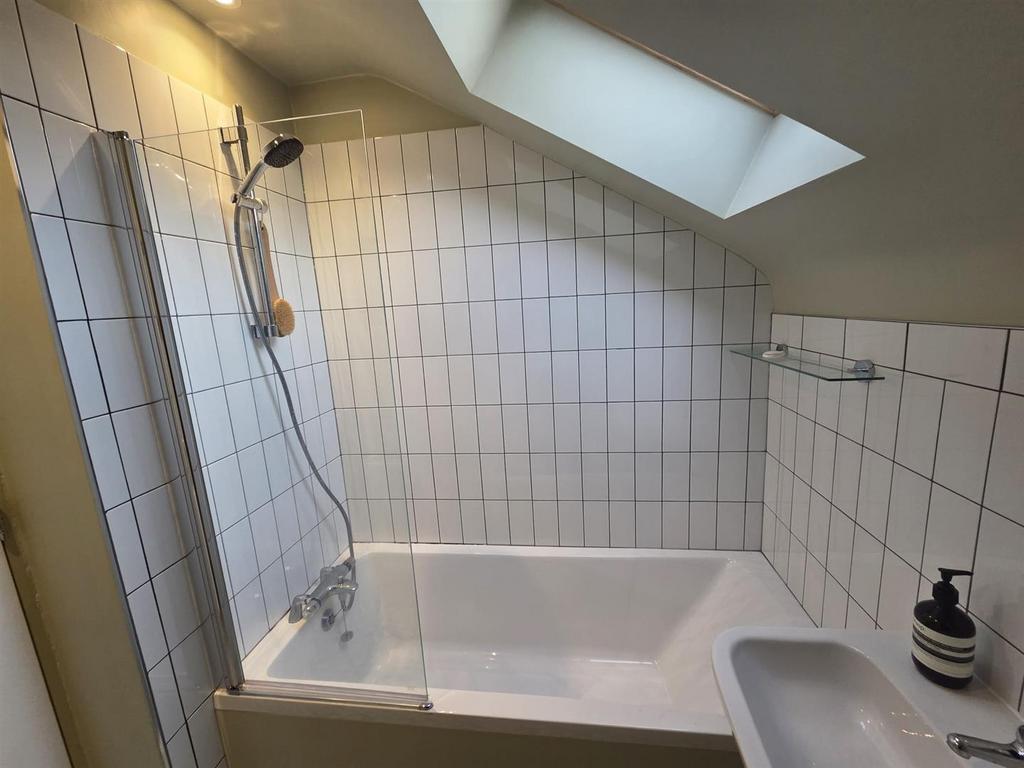 74 South Road 17.jpeg