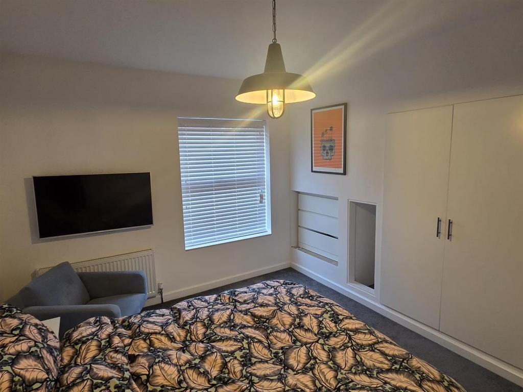 74 South Road 10.jpeg