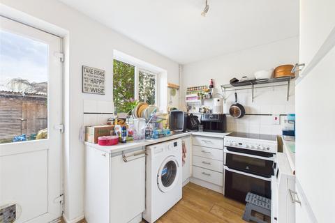 2 bedroom end of terrace house for sale, Isbourne Road, Cheltenham, Gloucestershire, GL52