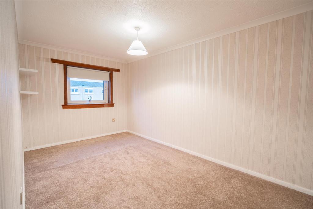 Bedroom.one.jpg