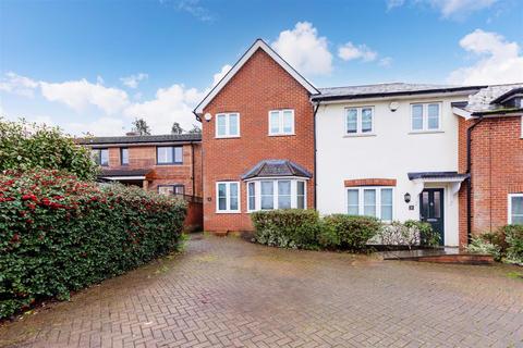 undefined, Meadowbank Cottages, Boyn Hill Road, Maidenhead