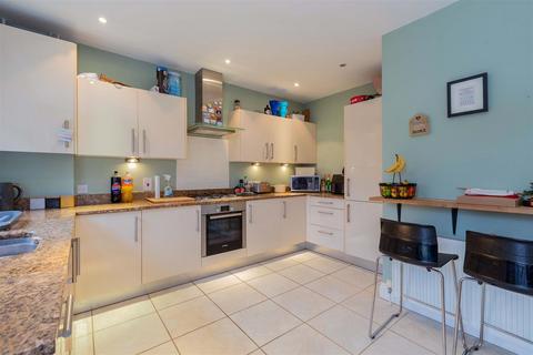 undefined, Meadowbank Cottages, Boyn Hill Road, Maidenhead