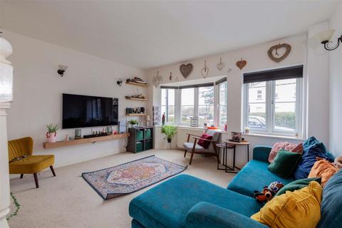 undefined, Meadowbank Cottages, Boyn Hill Road, Maidenhead