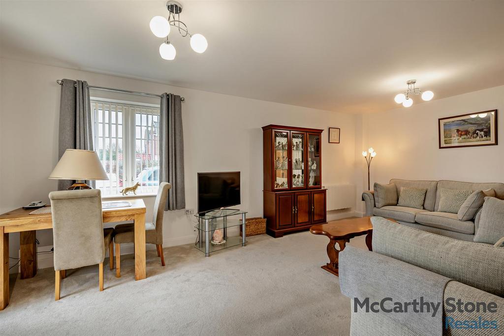8671657-interior18-800.jpg