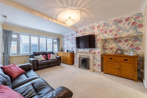 3 bedroom semi-detached house for sale, Willow Waye, Dover, CT15