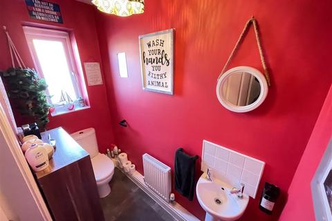 4 bedroom detached house for sale, Broad Birches, Ellesmere Port