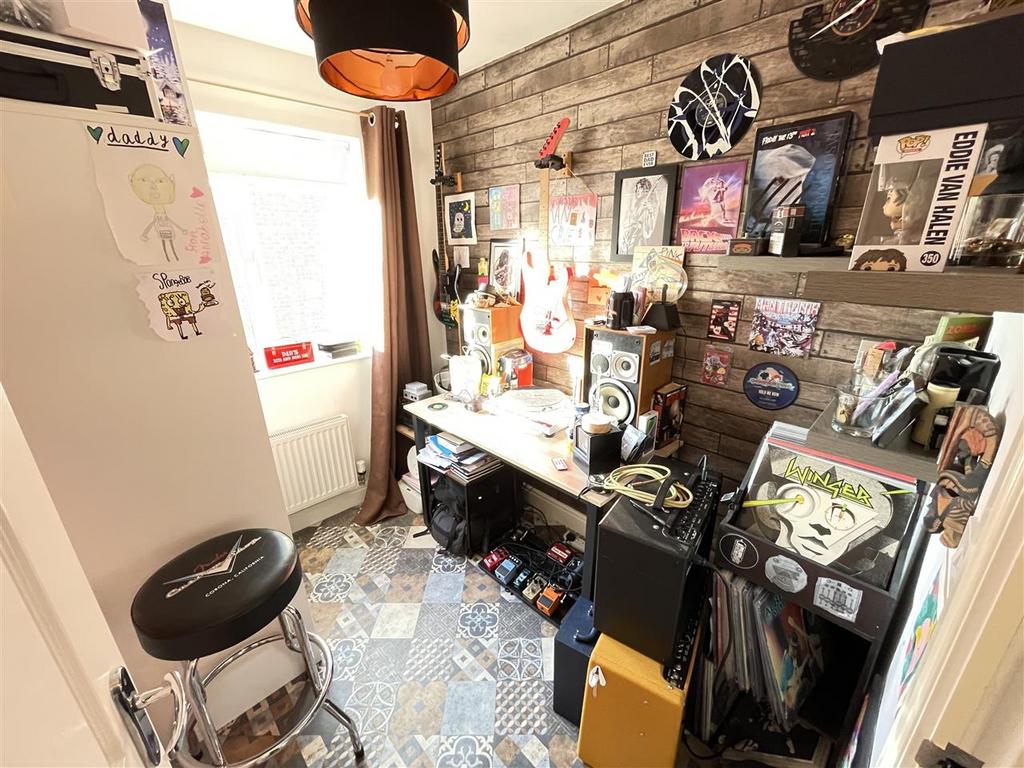 Bedroom 4