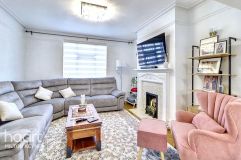 2 bedroom terraced house for sale, Thompson Street, New Bradwell