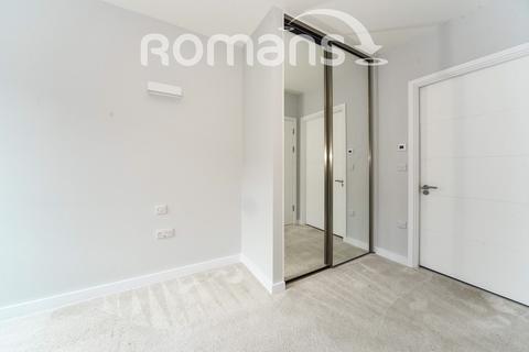 2 bedroom flat to rent, Blu Bracknell, Wokingham Road, Bracknell, RG42