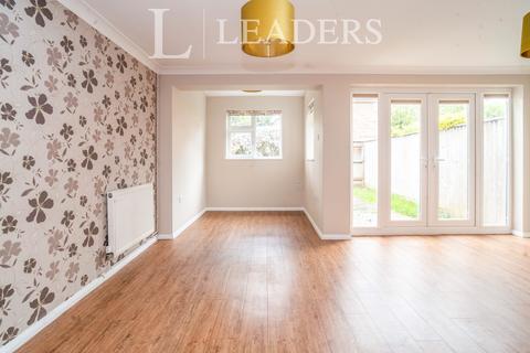 3 bedroom house to rent, Pamplin Court, CB1