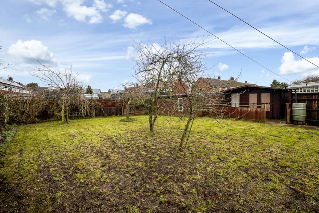 15 Kitwood Close (Boston)-10