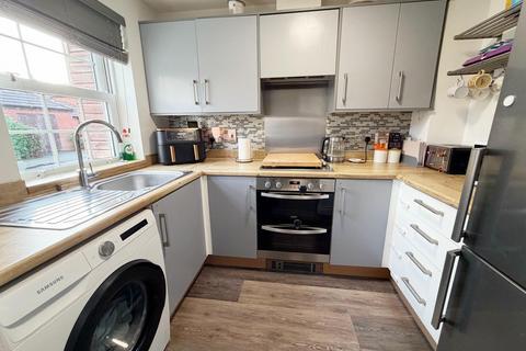 2 bedroom end of terrace house for sale, Brocklehurst Road, Bedford MK42