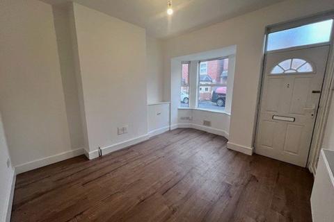 2 bedroom terraced house to rent, Salisbury Street, Long Eaton, NG10 1BA