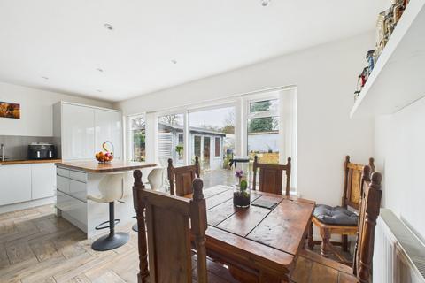 4 bedroom bungalow for sale, Grove Close, Old Windsor, Berkshire, SL4