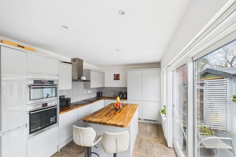 4 bedroom bungalow for sale, Grove Close, Old Windsor, Berkshire, SL4
