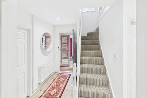 undefined, Grove Close, Old Windsor, Berkshire, SL4