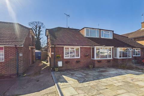undefined, Grove Close, Old Windsor, Berkshire, SL4