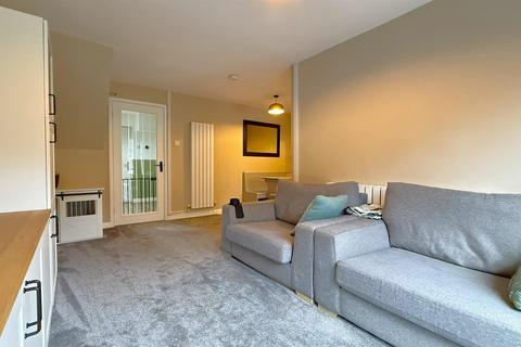 3 bedroom end of terrace house for sale, Dornie Drive, Birmingham B38