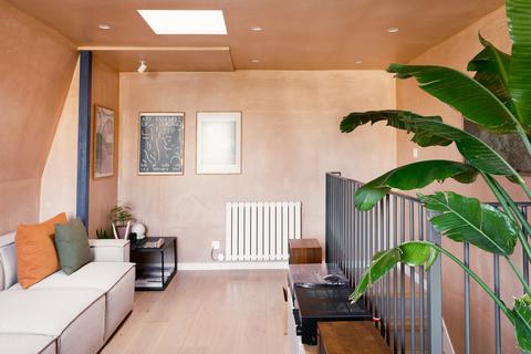 1 bedroom flat for sale, Denbigh Street, London SW1