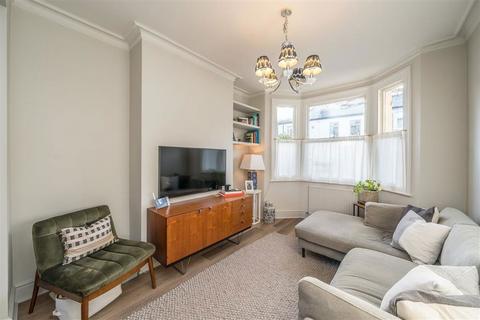 4 bedroom terraced house for sale, Wick Road, Teddington TW11