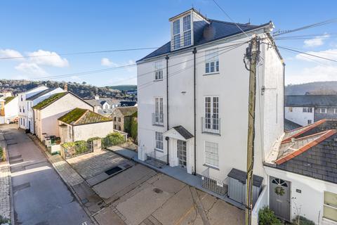 Clarence Street, Dartmouth