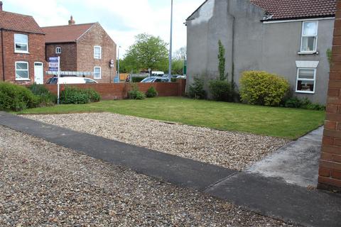 undefined, Holme-on-spalding Moor