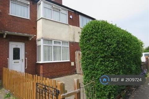 2 bedroom terraced house to rent, Park View Avenue, Leeds, LS4