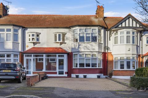 Langley Crescent, Wanstead