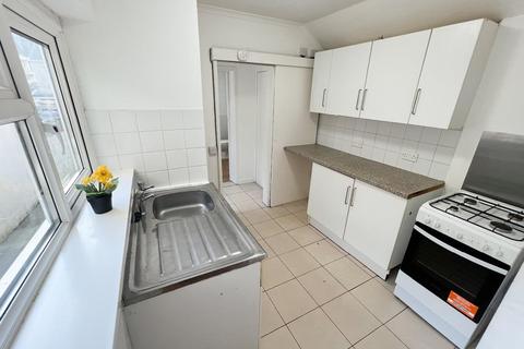 2 bedroom terraced house for sale, Cemetery Road, Bridgend, CF31 1NA