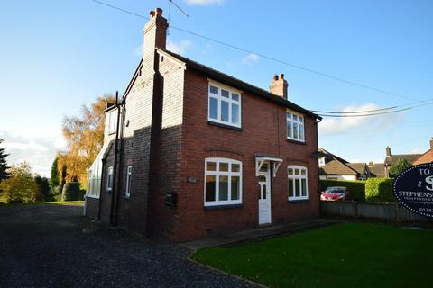 3 bedroom detached house to rent, Main Road, Betley